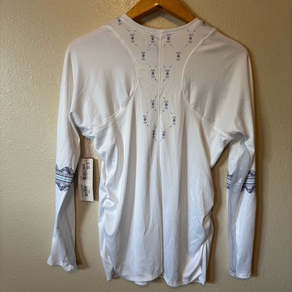 NWT Lucky in Love Long Sleeve - Picture 5 of 5